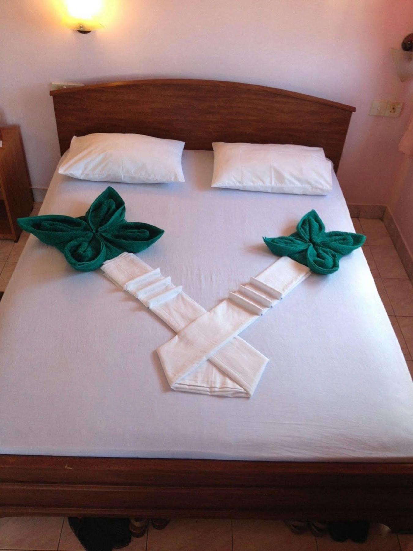 Hotel Red Rose Negombo Ngoại thất bức ảnh