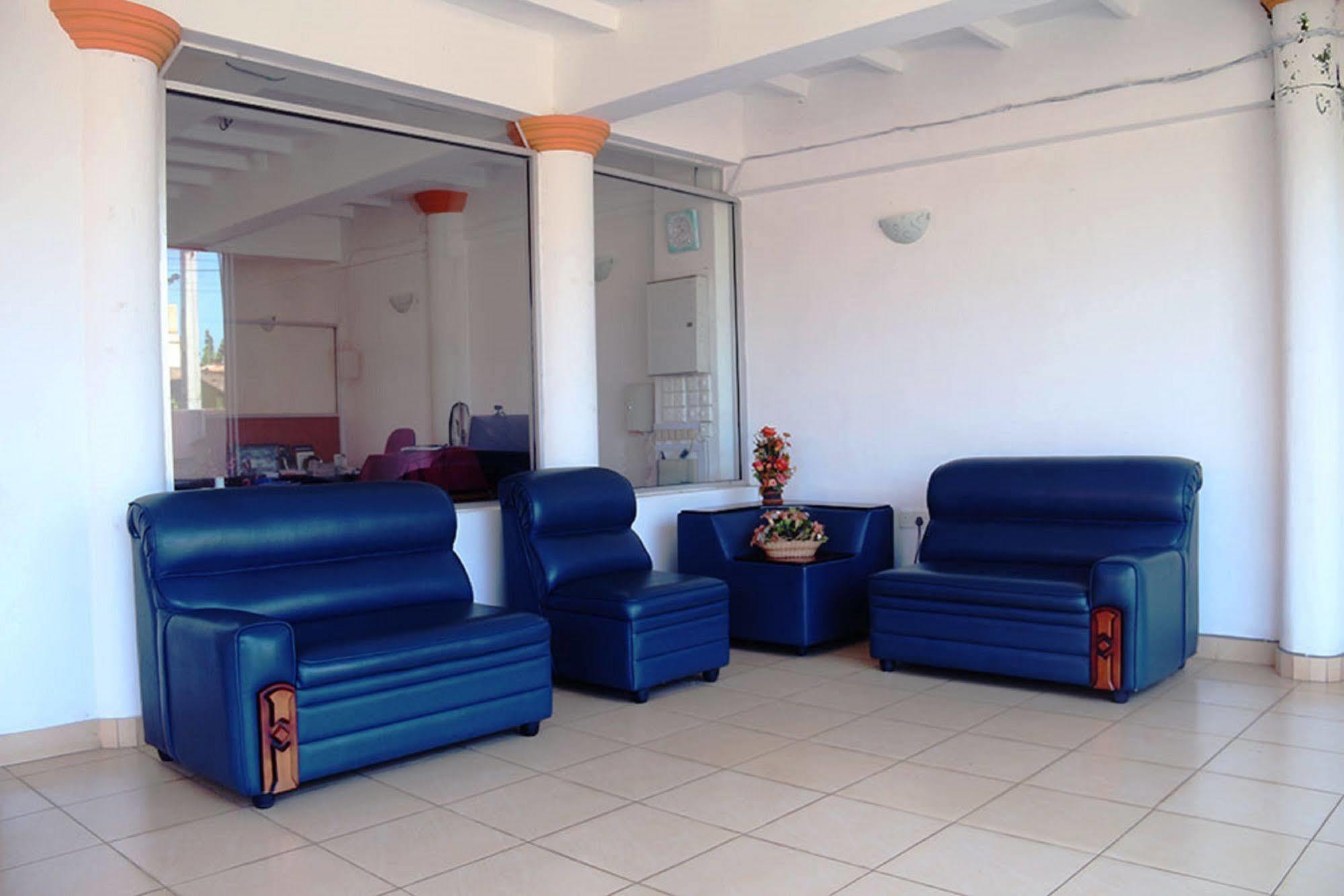 Hotel Red Rose Negombo Ngoại thất bức ảnh