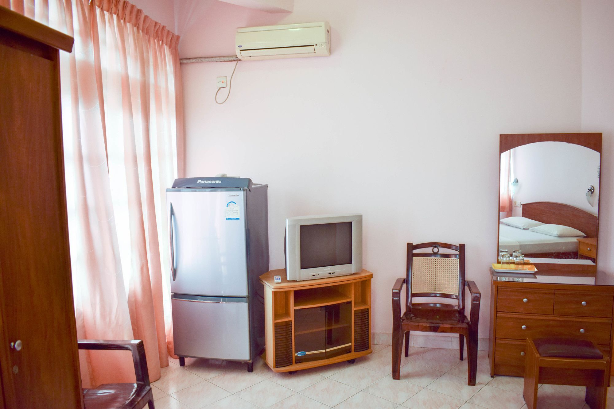 Hotel Red Rose Negombo Ngoại thất bức ảnh
